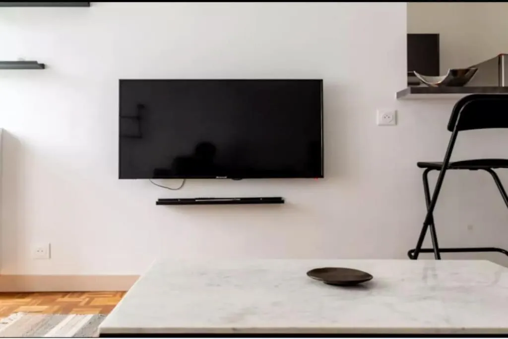 2 Bedrm Flat - Paris Downtown - Near Commodities 法国